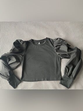 SHEIN Black Puff Sleeve Cropped Top